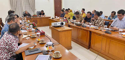 11 Februari, Gubri Syamsuar Akan Tetapkan Status Siaga Darurat Bencana Karhutla